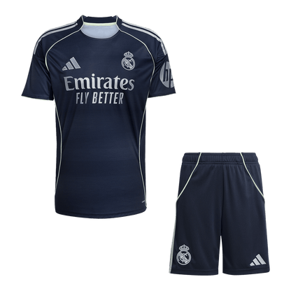 Real Madrid Udebanebanesæt 2025/26 [PREMIUM]