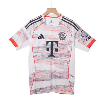 Bayern Munich Udebanetrøje 2025/26