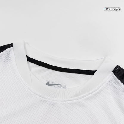 Manchester United Retro Udebanebanetrøje 2010/11